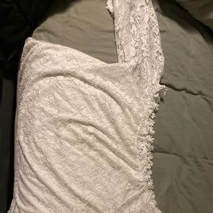 Off the shoulder lace bell sleeve shirt